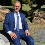 Leonardo Manzan analisa a viabilidade de implementar um imposto verde no Brasil como instrumento de justiça ambiental.