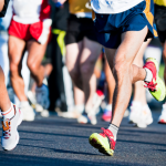 Márcio Velho da Silva ensina como montar um plano de treino para meia maratona que seja realista, sustentável e encaixe na sua rotina.