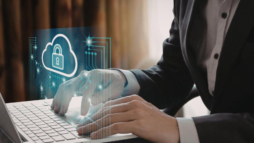 O baixo custo e escala tornam a tecnologia climática mais viável para escolas e comunidades, segundo Gustavo Adolfo Morceli Rodrigues.